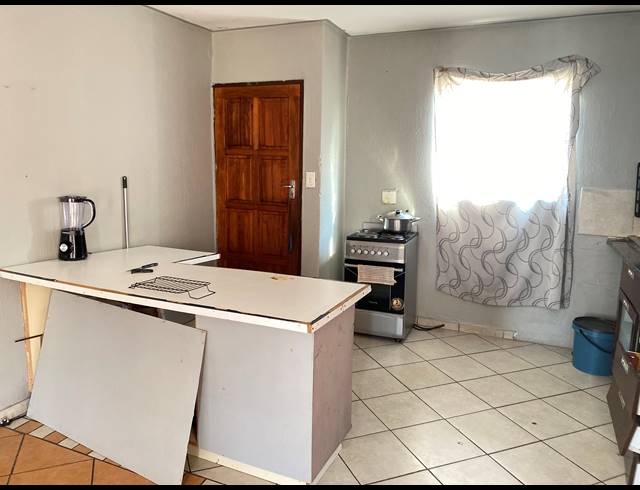 2 BEDROOM HOUSE FOR SALE IN LOTUS GARDENS